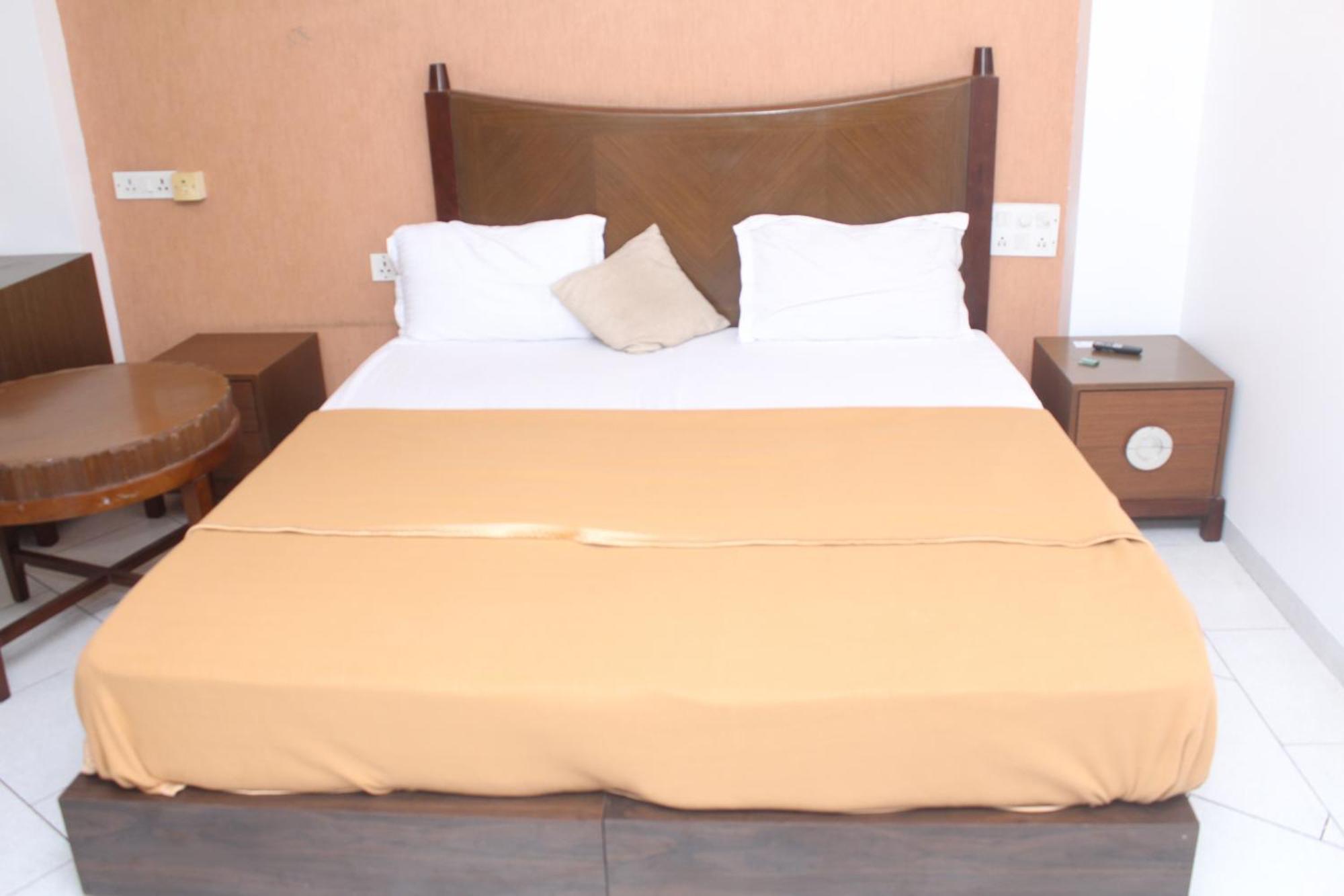 Hotel Western Court Boisar المظهر الخارجي الصورة