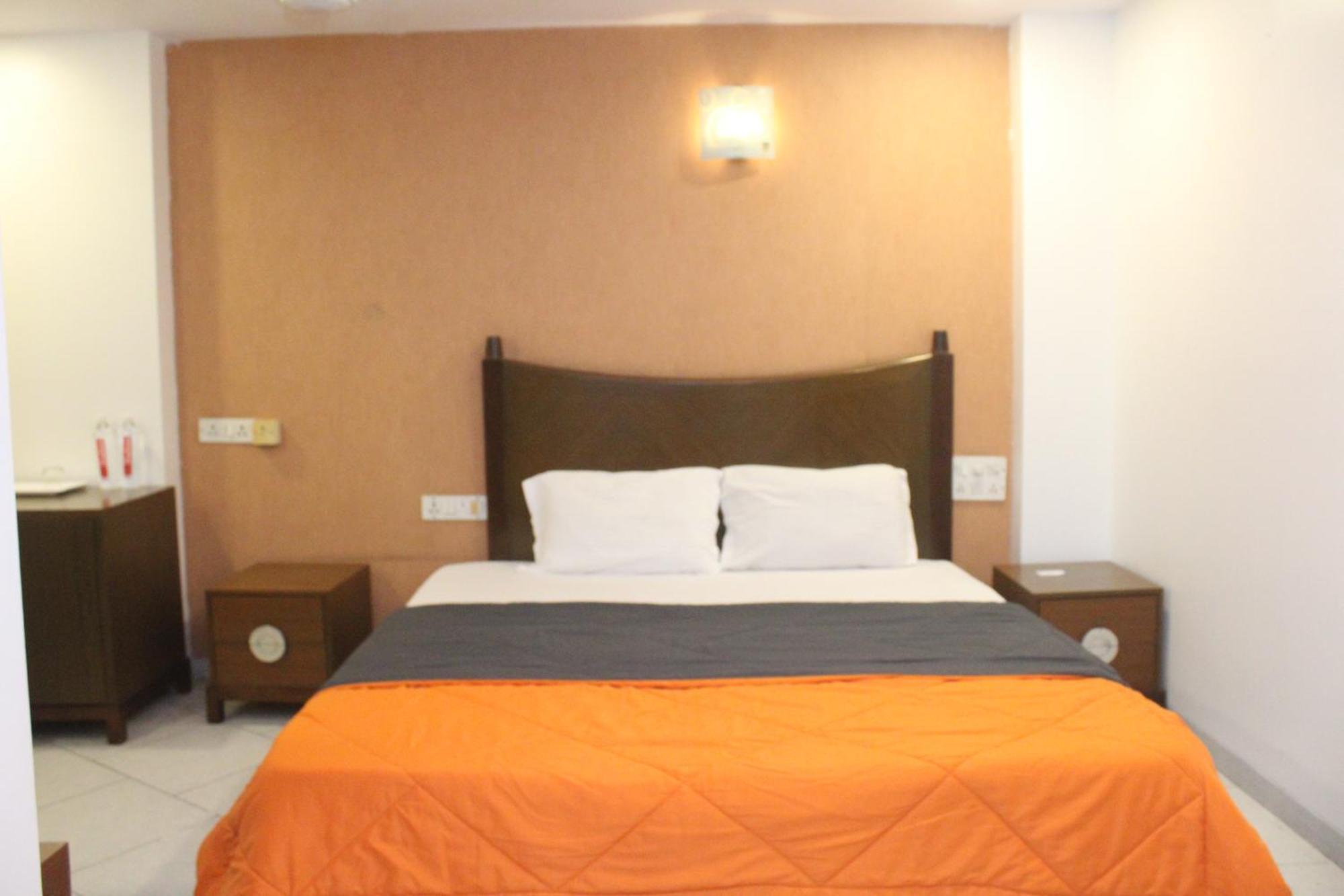Hotel Western Court Boisar المظهر الخارجي الصورة